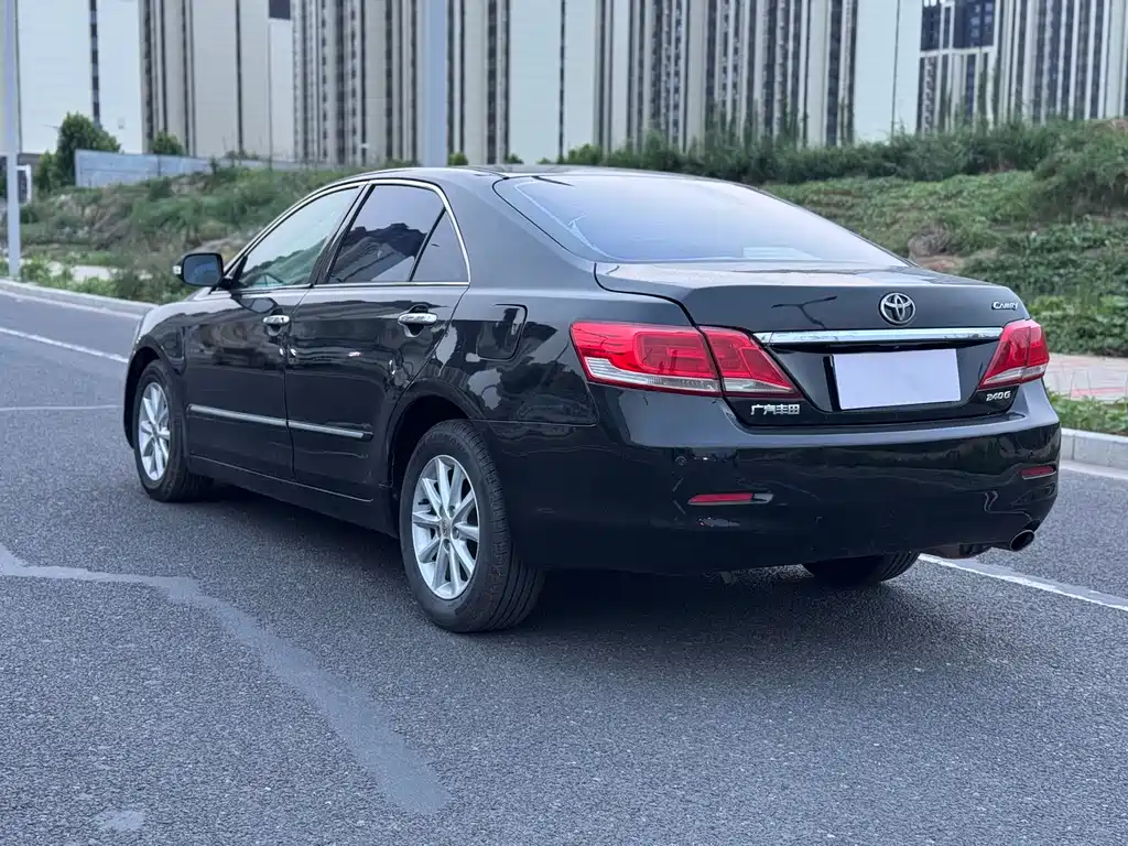 Toyota Camry 2011