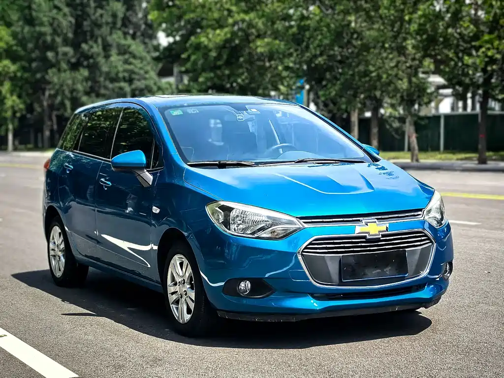Chevrolet Lova RV 2017