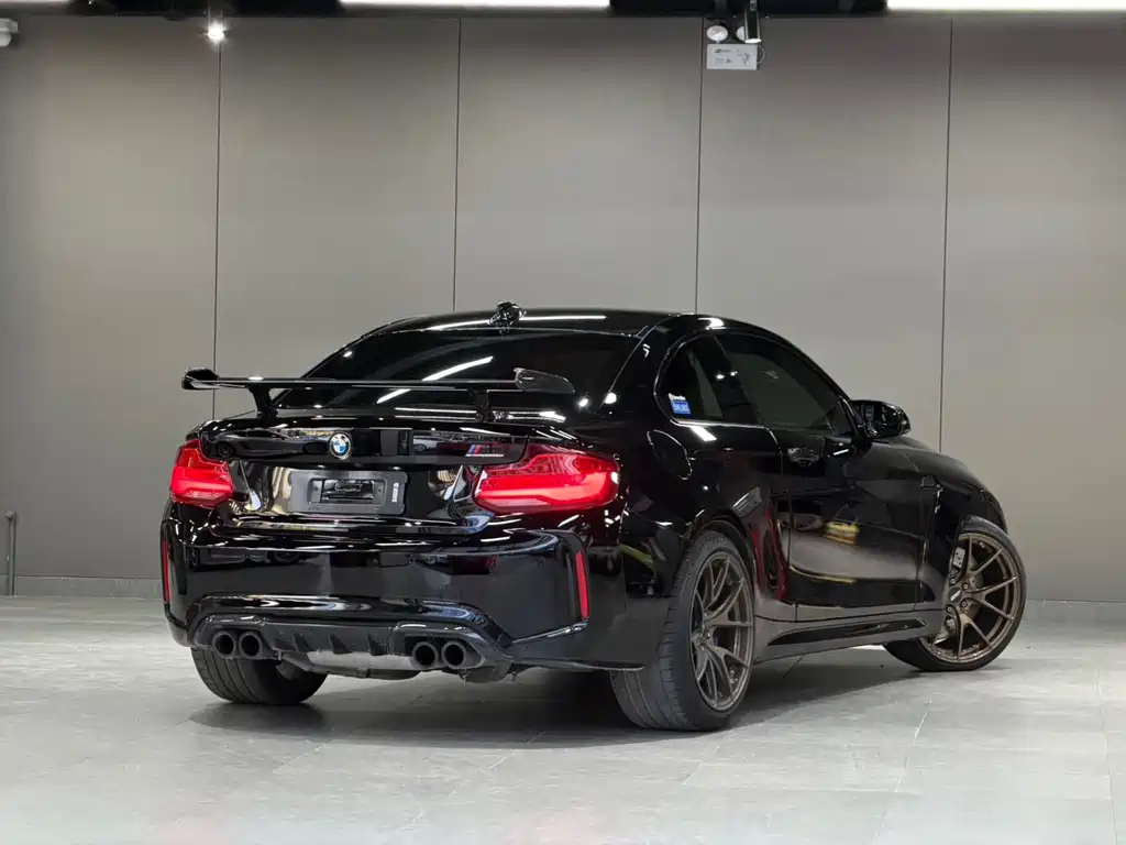 BMW M2 2020 — фото 18