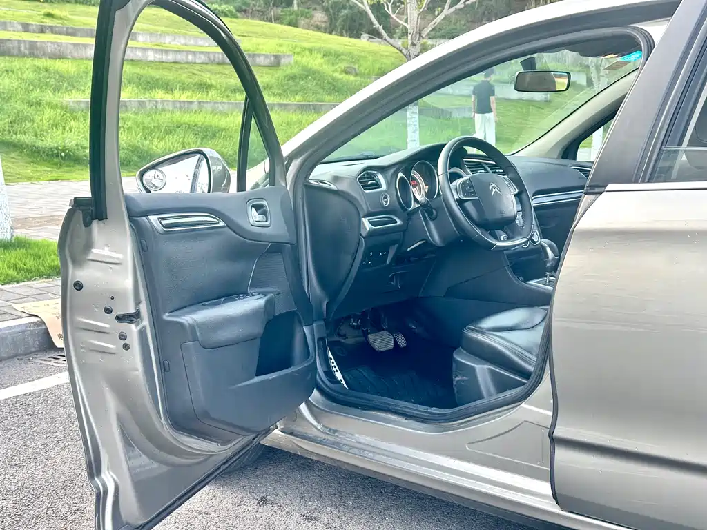 Citroen C4L 2015 — фото 19