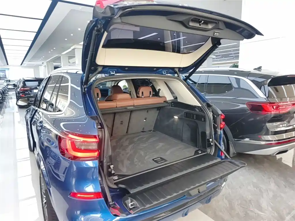 BMW X5 2021 — фото 19