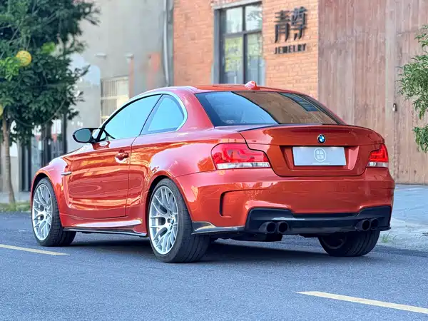 BMW 1 Series M 2012