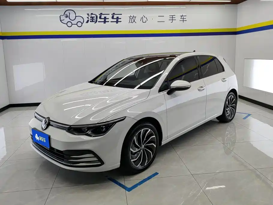 Volkswagen Golf 2022