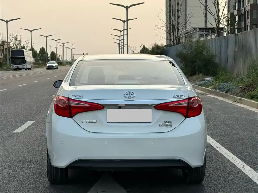 Toyota Levin 2018 — фото 8