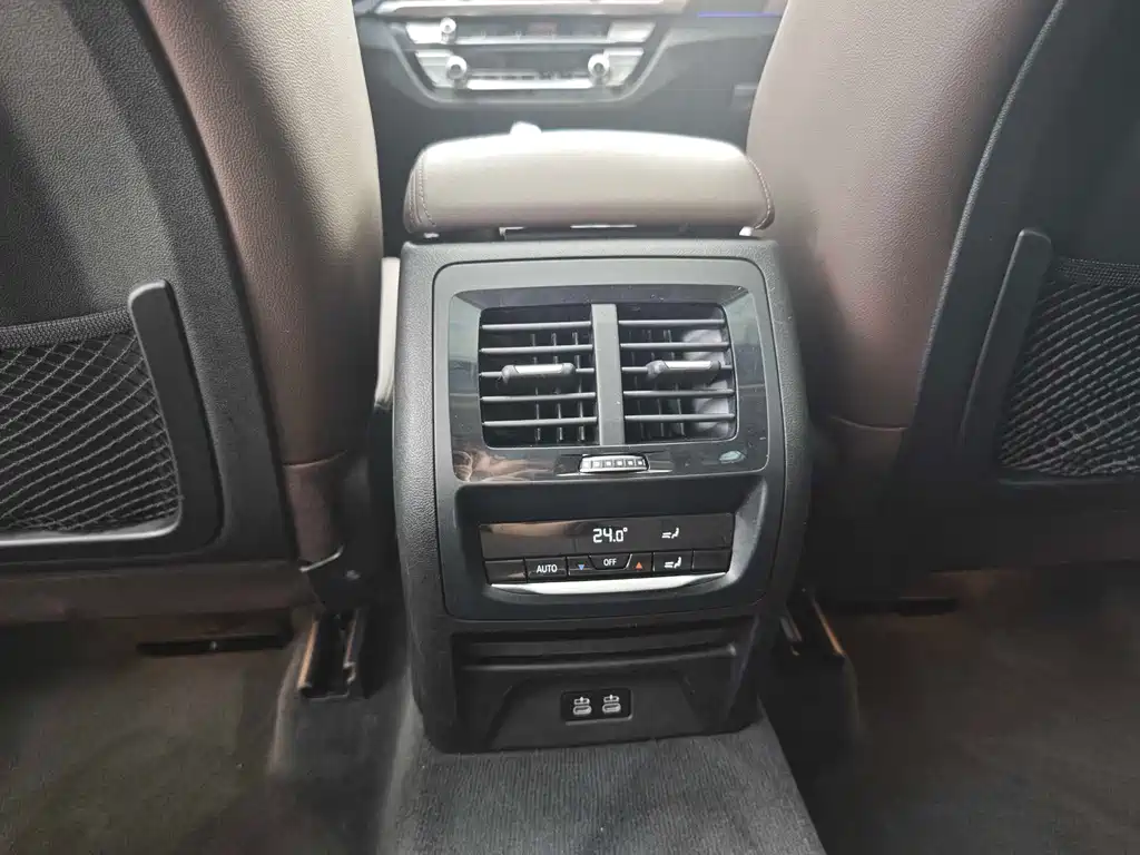 BMW X3 2020 — фото 15