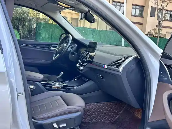 BMW X3 2021