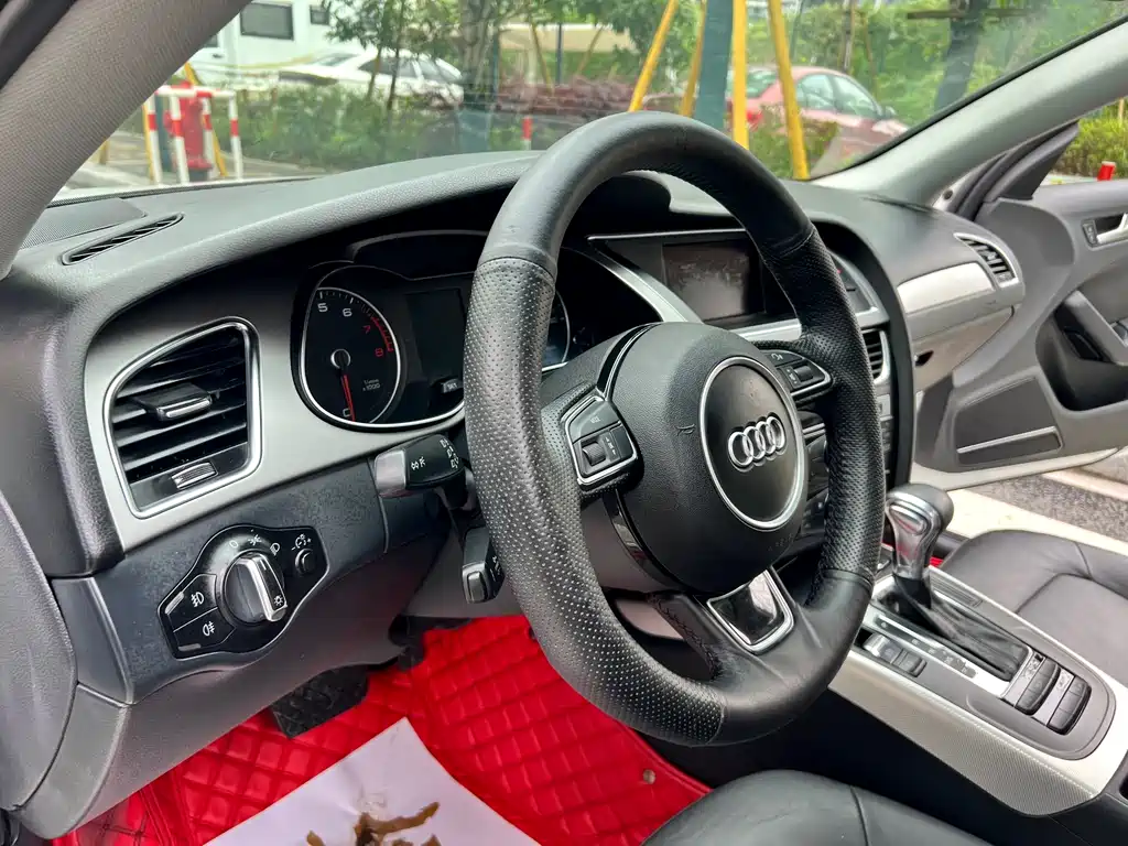 Audi A4L 2014 — фото 19