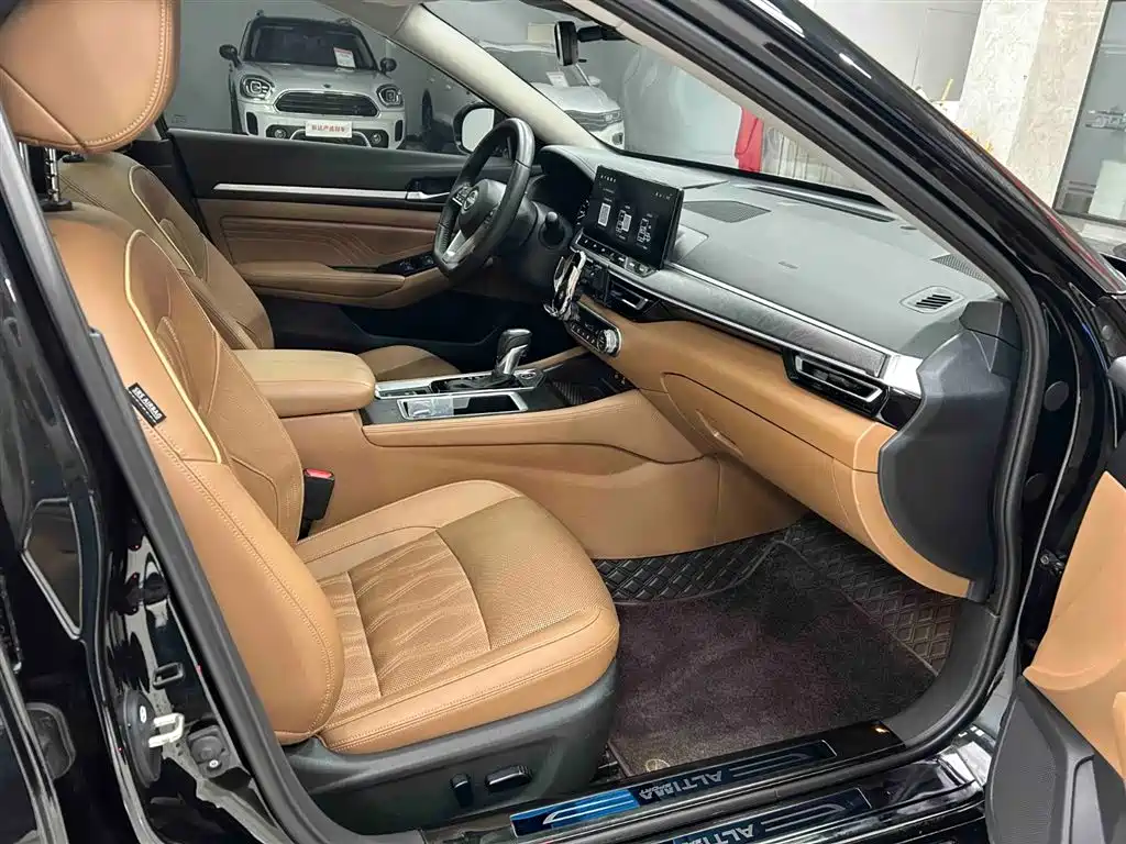 Nissan Teana 2023 — фото 13