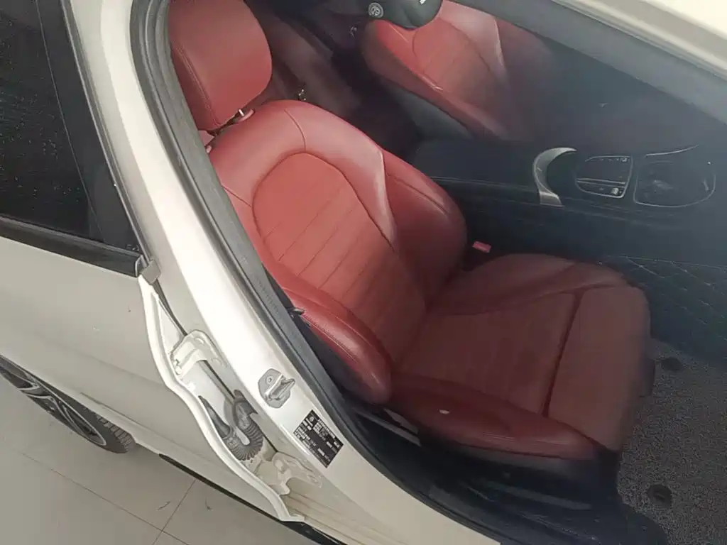 Mercedes-Benz C-Class 2020 — фото 25
