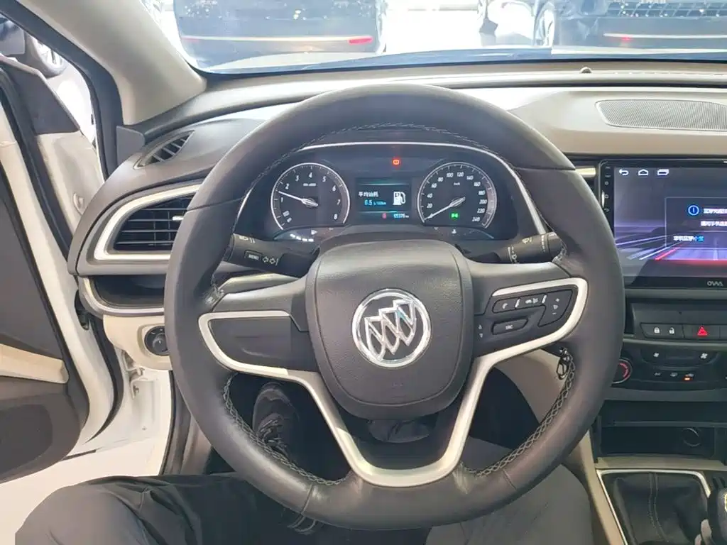 Buick Excelle GT 2019 — фото 11