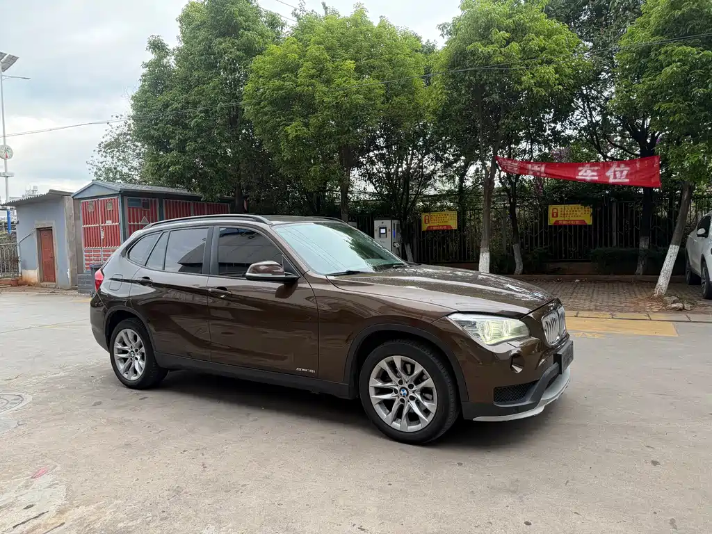 BMW X1 2015 — фото 3
