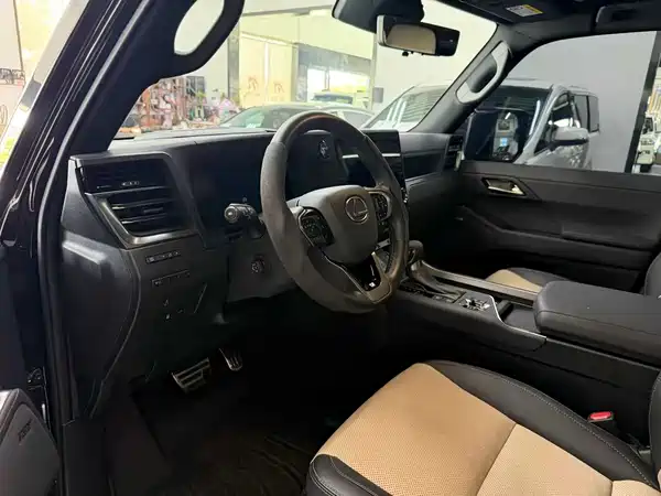 Lexus GX 2025