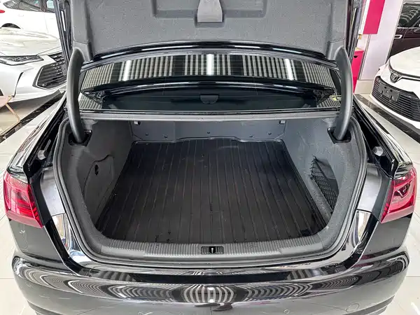 Audi A6L 2017