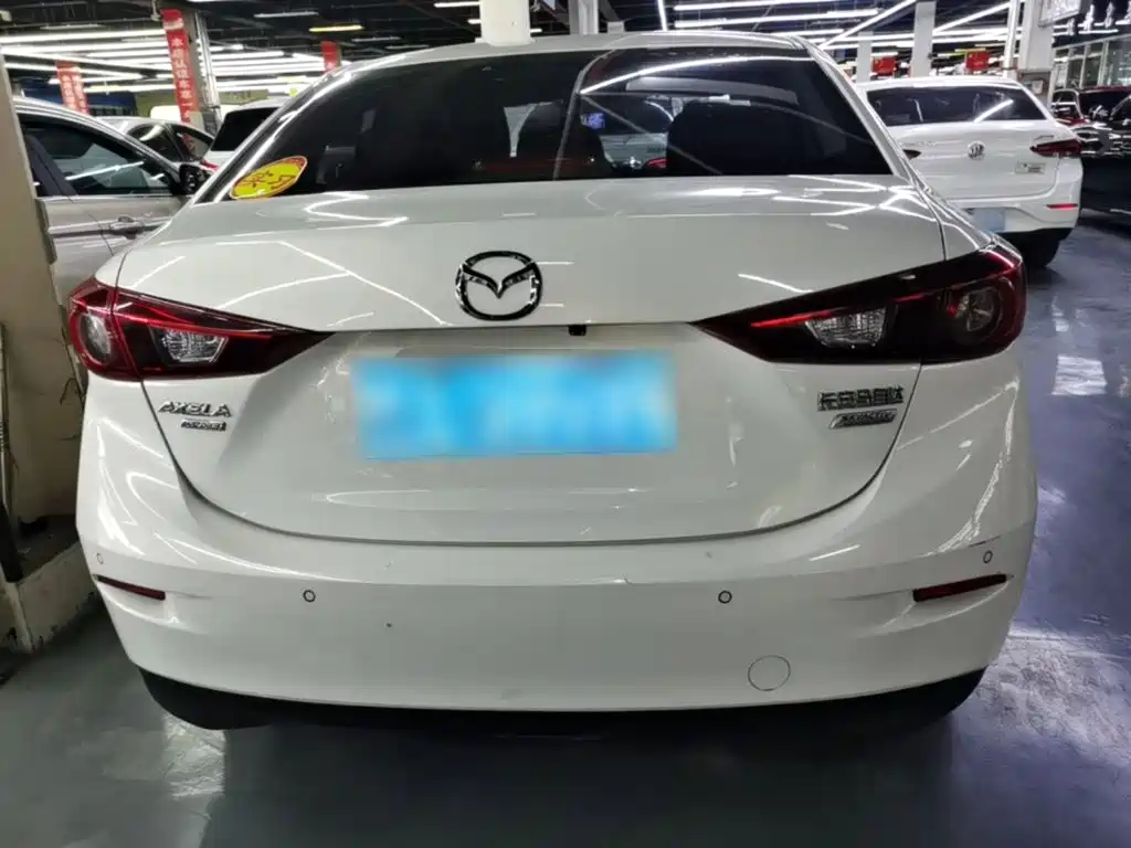 Mazda 3 Axela 2020