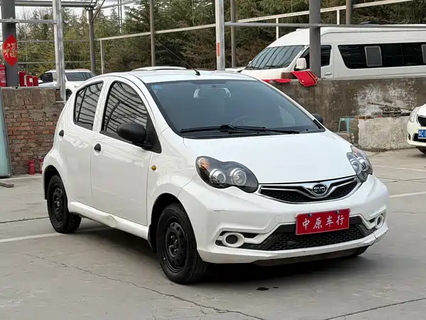 BYD F0 2015