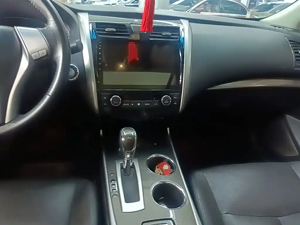 Nissan Teana 2015 — фото 13