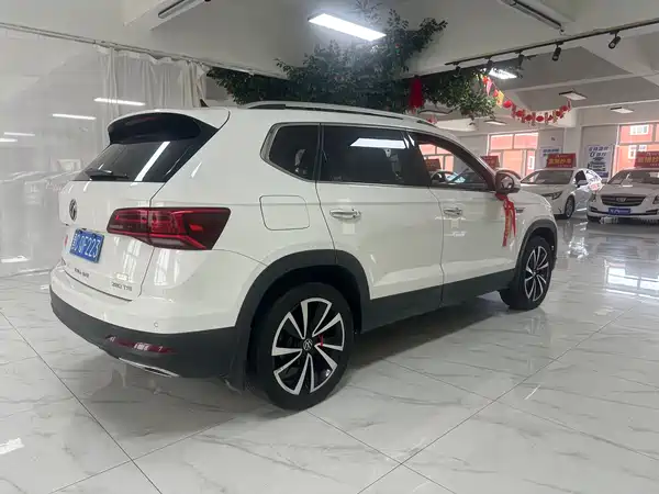 Volkswagen Tharu 2021