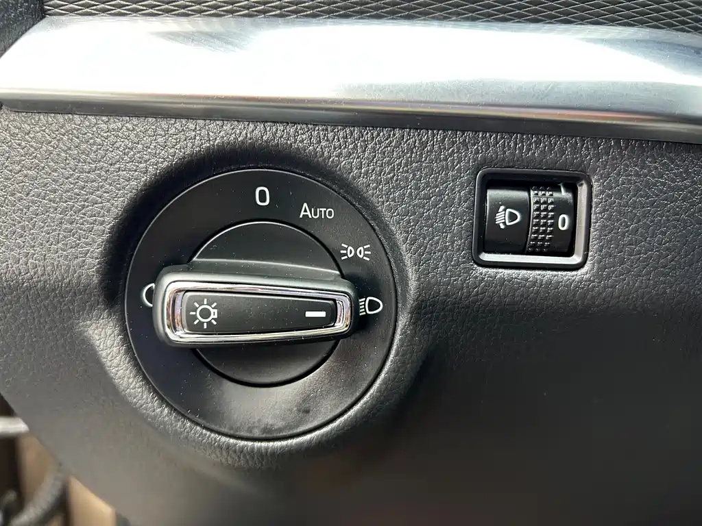 Skoda Kamiq 2023 — фото 11