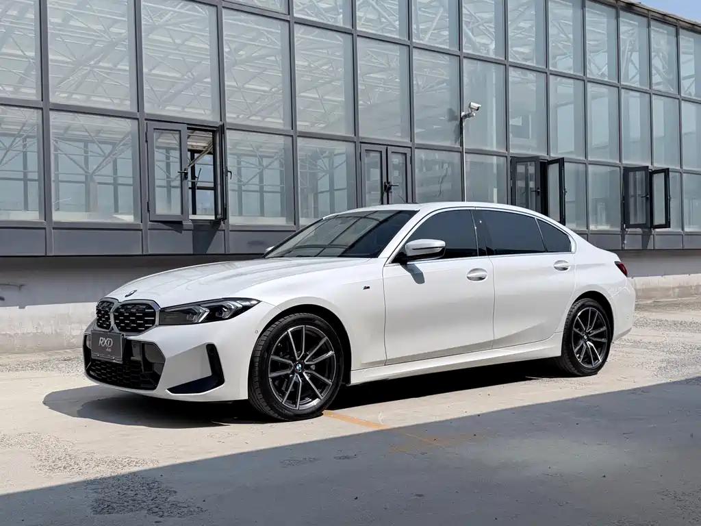 BMW 3 Series 2024