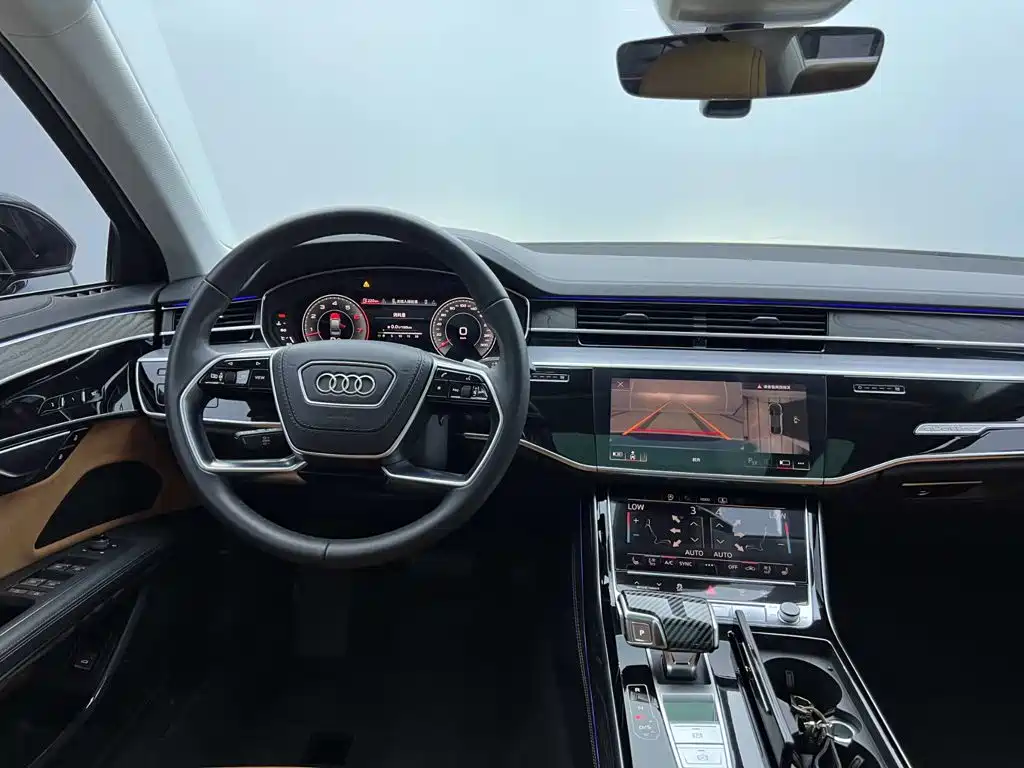 Audi A8 2023 — фото 23