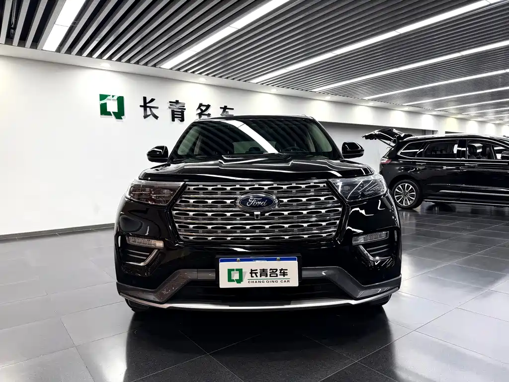 Ford Explorer 2022 — фото 2
