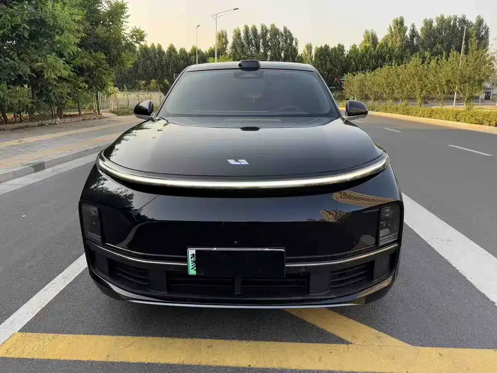 Li Auto Li L8 2024