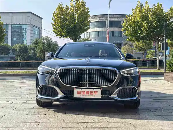 Mercedes-Benz Maybach S-Class 2024