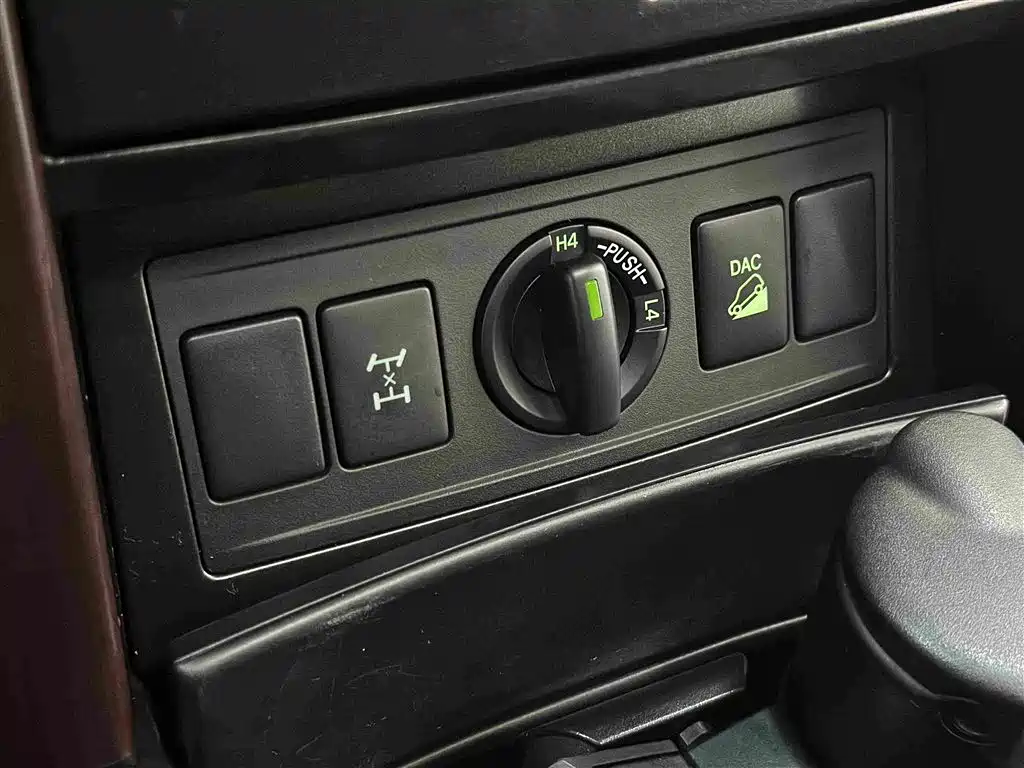 Toyota Prado 2017 — фото 14