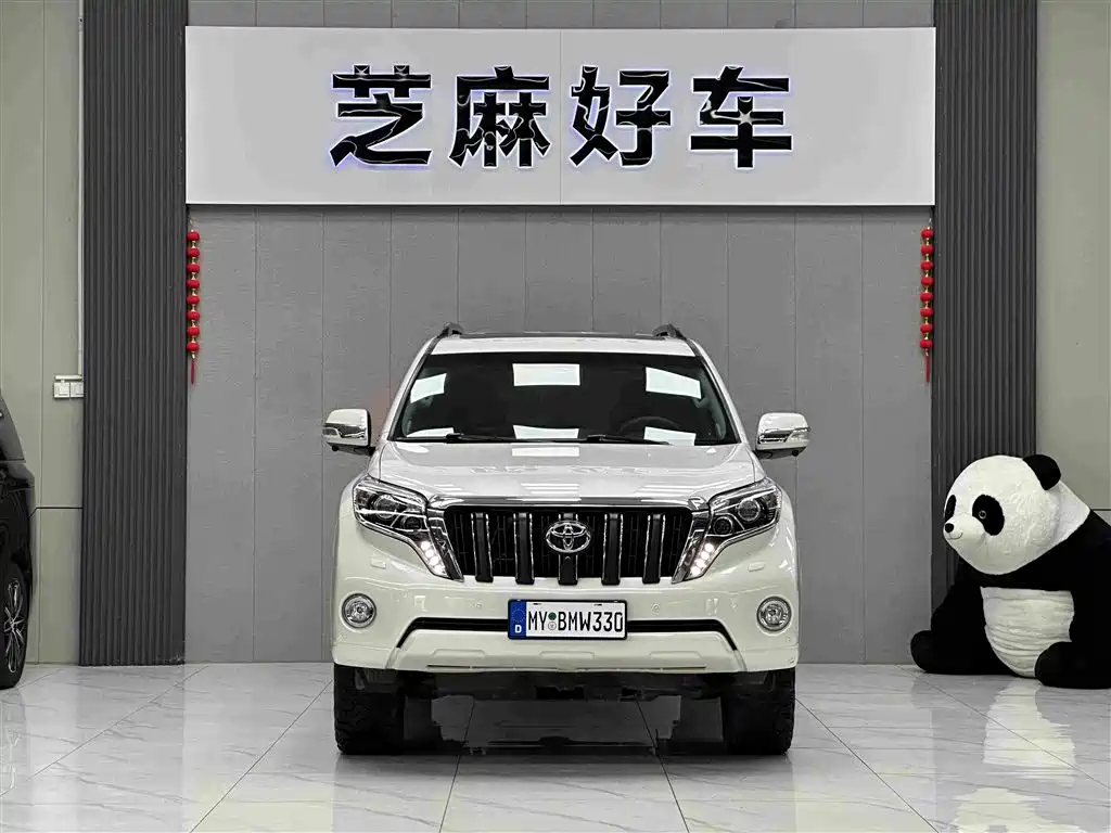 Toyota Prado 2017 — фото 2