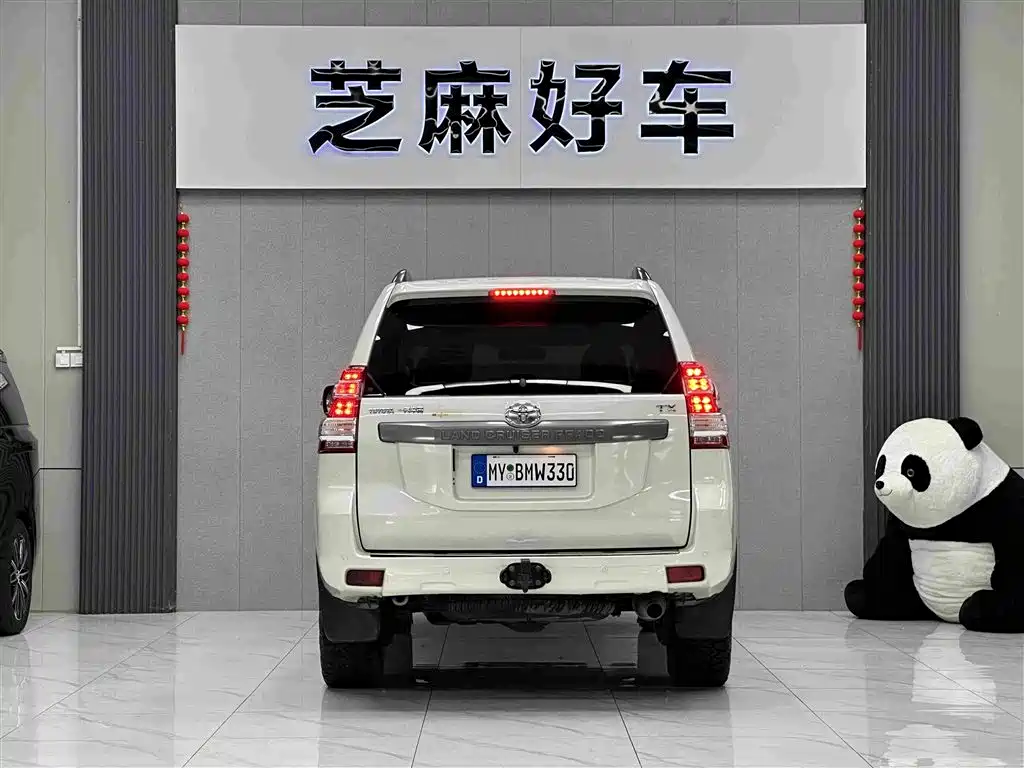 Toyota Prado 2017 — фото 5