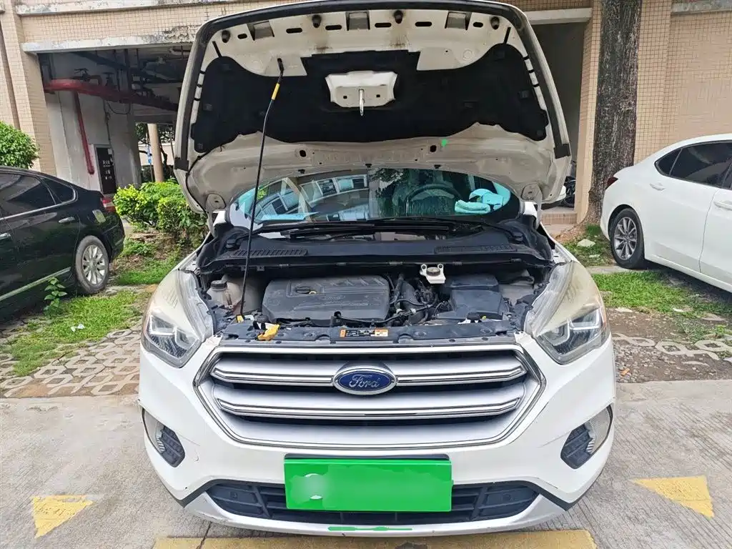 Ford Kuga 2018 — фото 16
