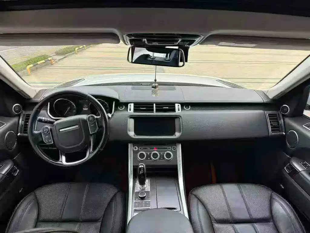 Land Rover Range Rover Sport 2017 — фото 4