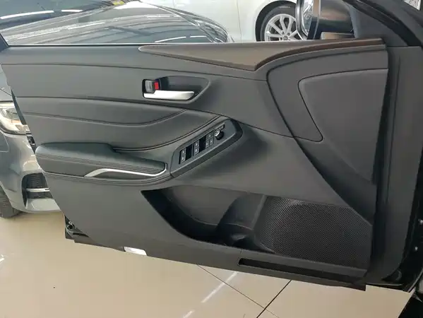 Toyota Avalon 2023