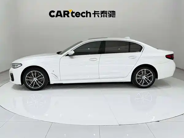 BMW 5 Series 2022