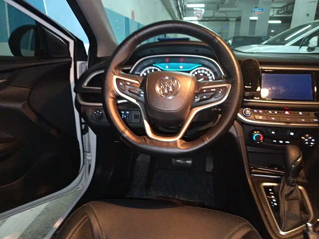 Buick Excelle GT 2021 — фото 3
