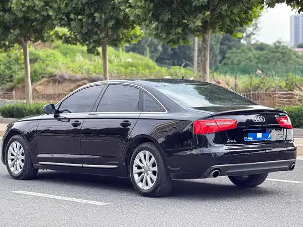 Audi A6L 2012