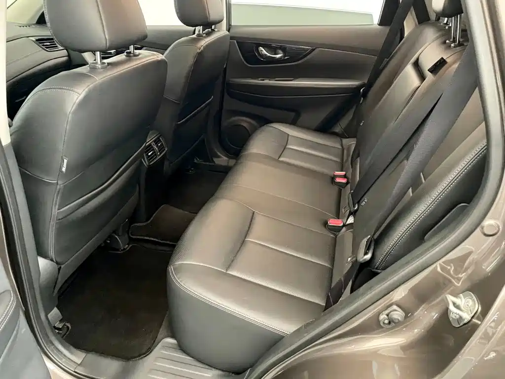 Nissan X-Trail 2020 — фото 7