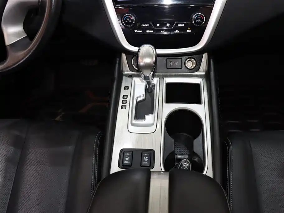 Nissan Murano 2022 — фото 15