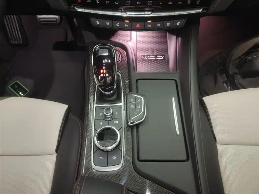 Cadillac CT5 2025 — фото 14