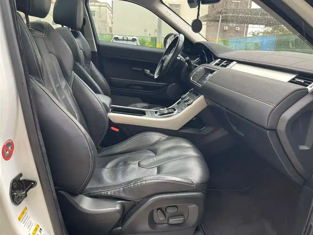 Land Rover Evoque 2014 — фото 19