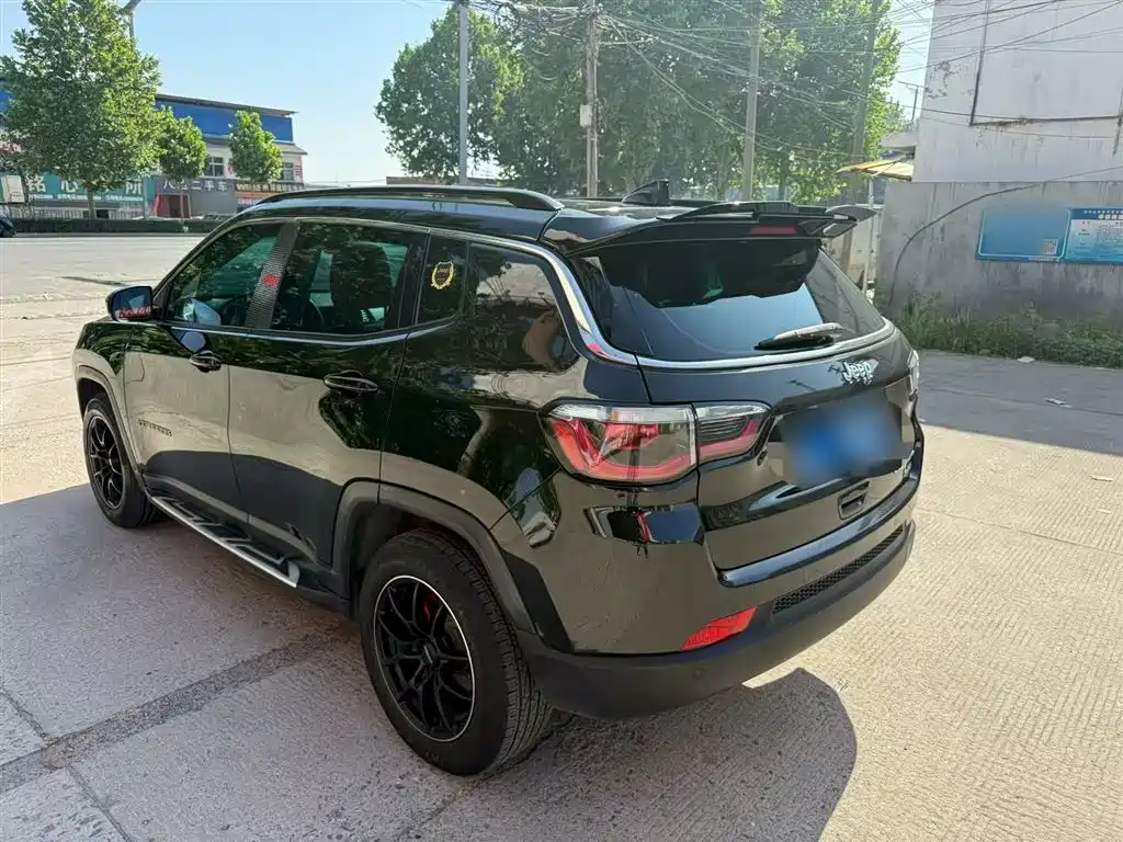 Jeep Compass 2020 — фото 3