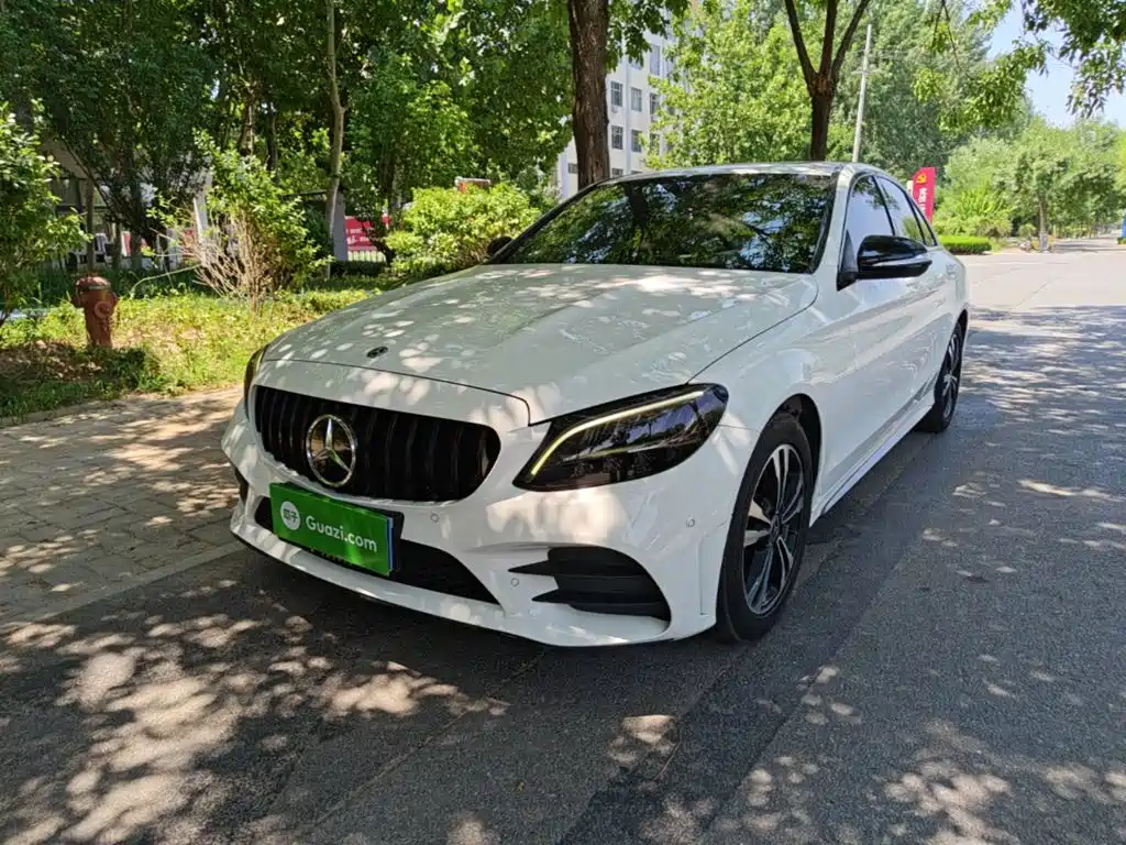 Mercedes-Benz C-Class 2019