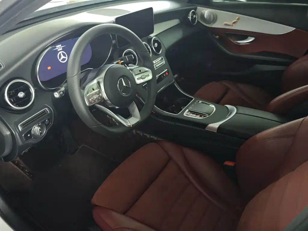 Mercedes-Benz C-Class 2021