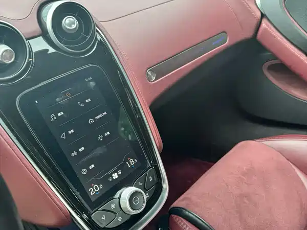 McLaren GT 2022