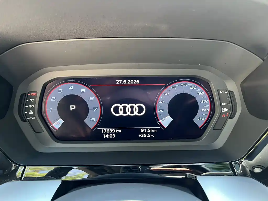 Audi A3 2023 — фото 9