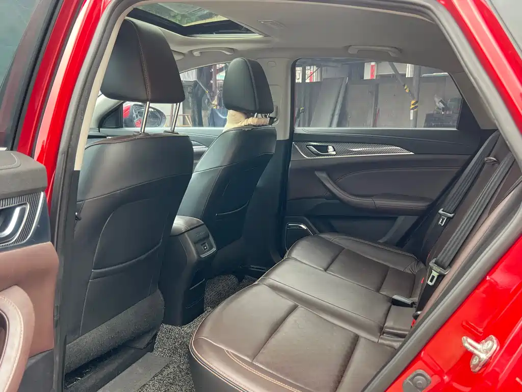 Changan Eado New Energy 2019 — фото 16