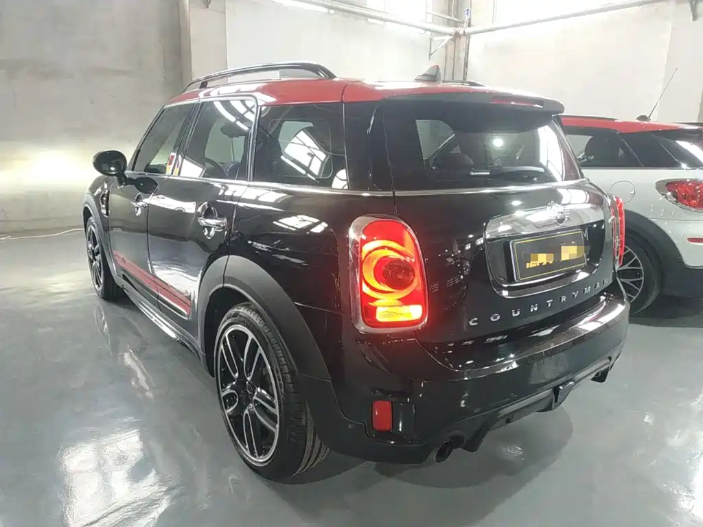MINI JCW Countryman 2019 — фото 23