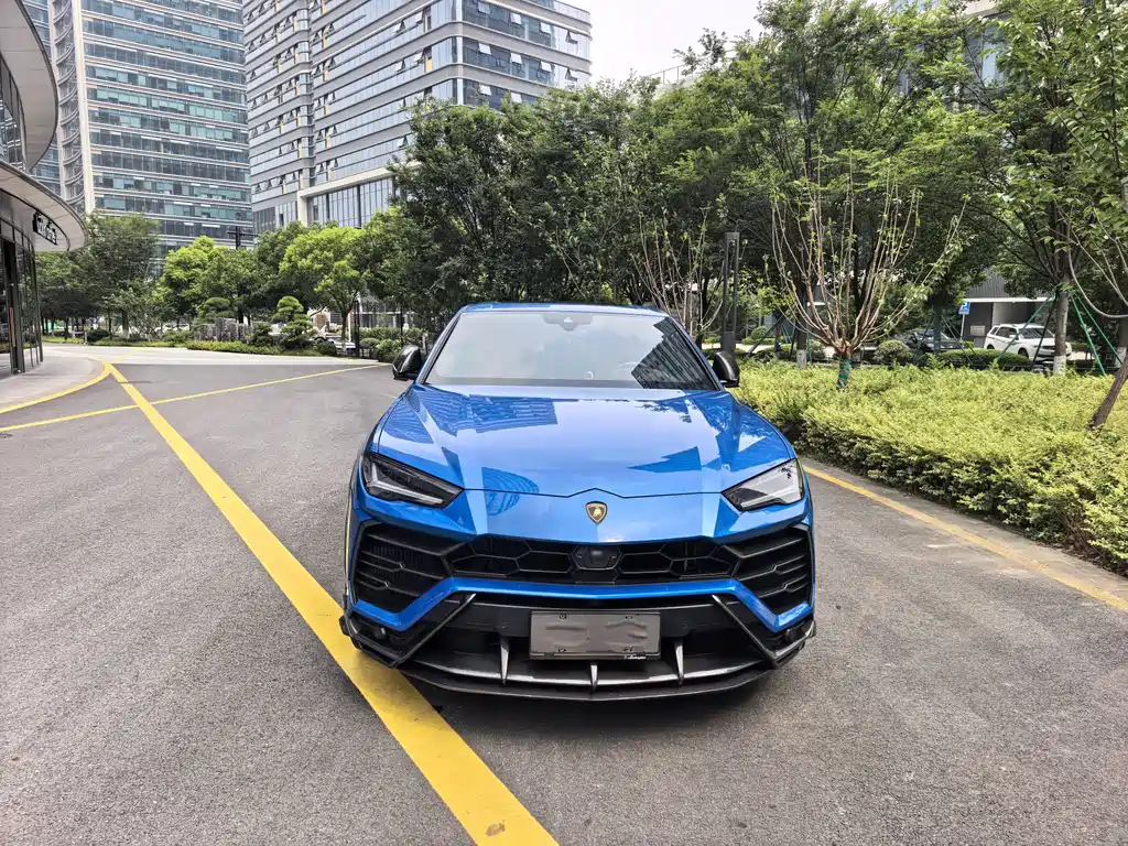 Lamborghini Urus 2019
