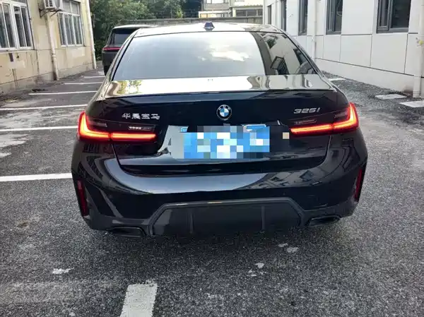BMW 3 Series 2024