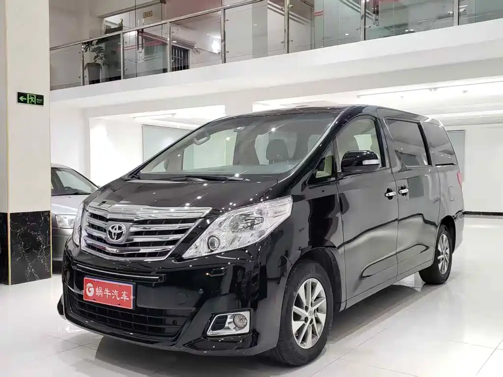 Toyota Alphard 2014